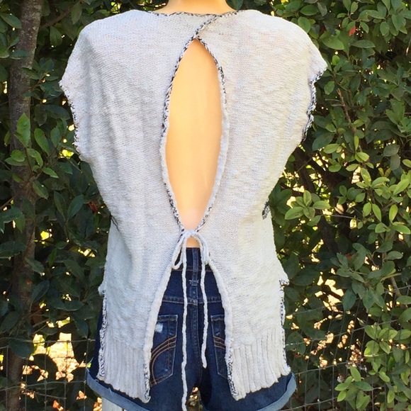 Mustard Seed Hi-Low Open Back Sweater w/ Fringe - Picture 3 of 5